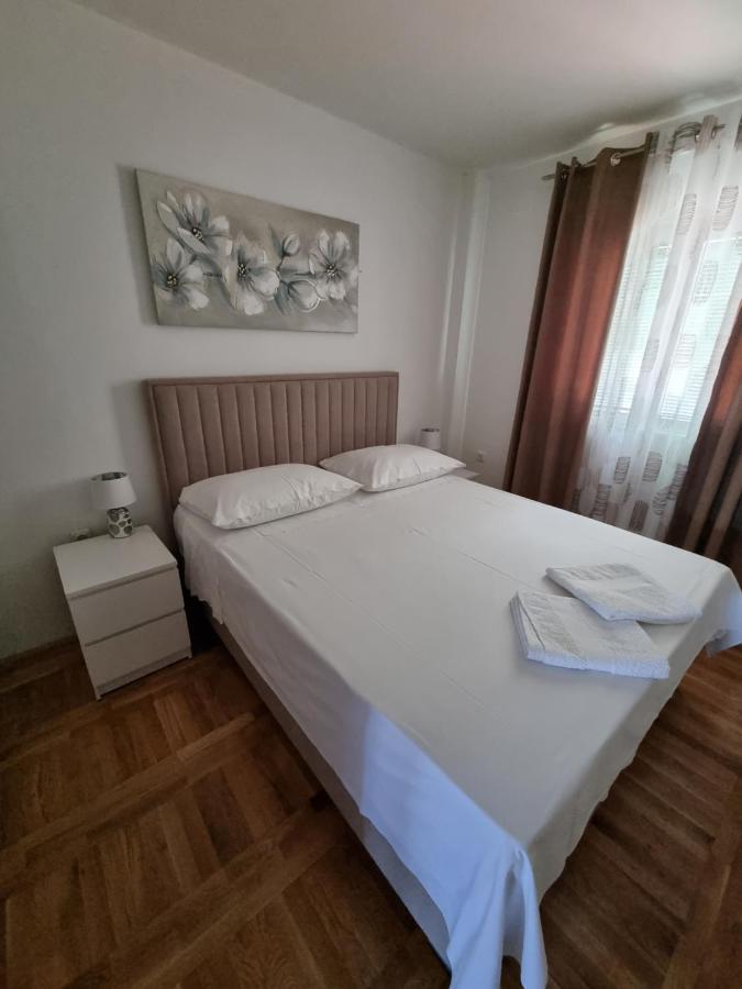 Apartments Ledic Krvavica Exterior photo